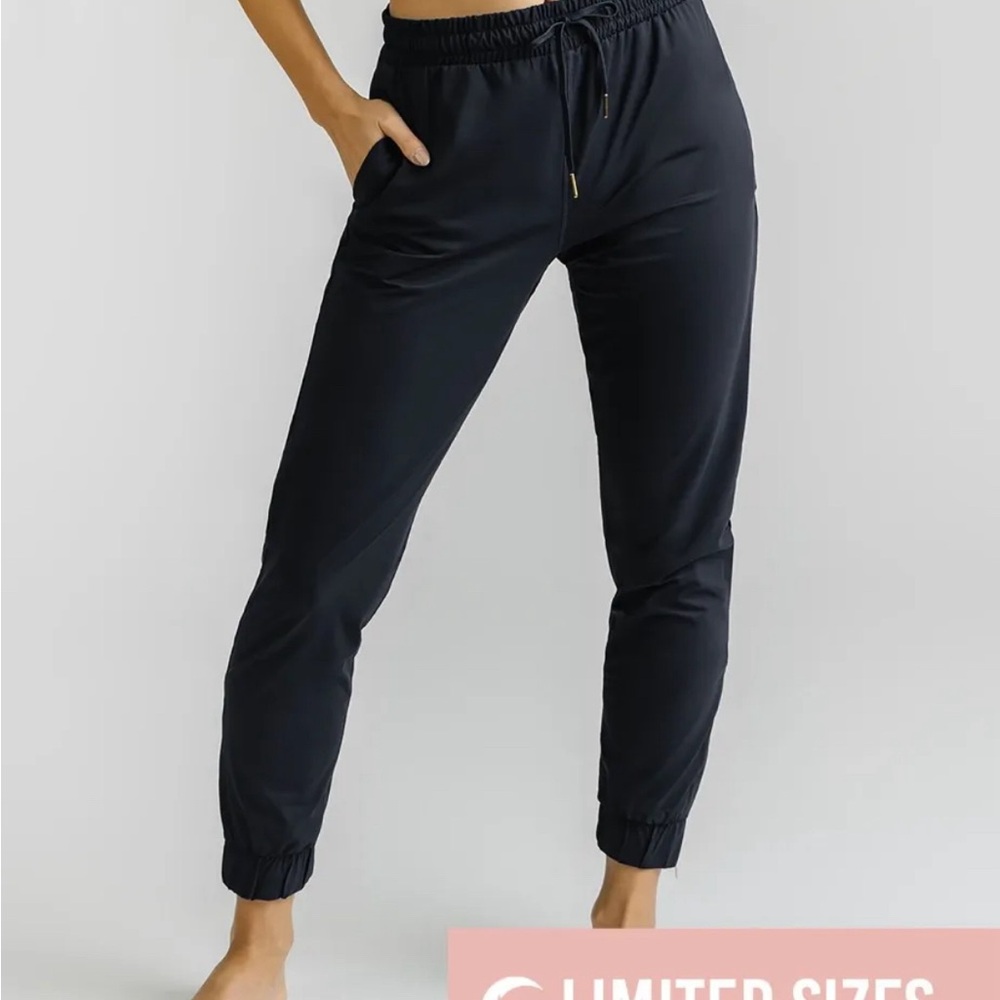 Zyia Black Everywhere Zipper Joggers